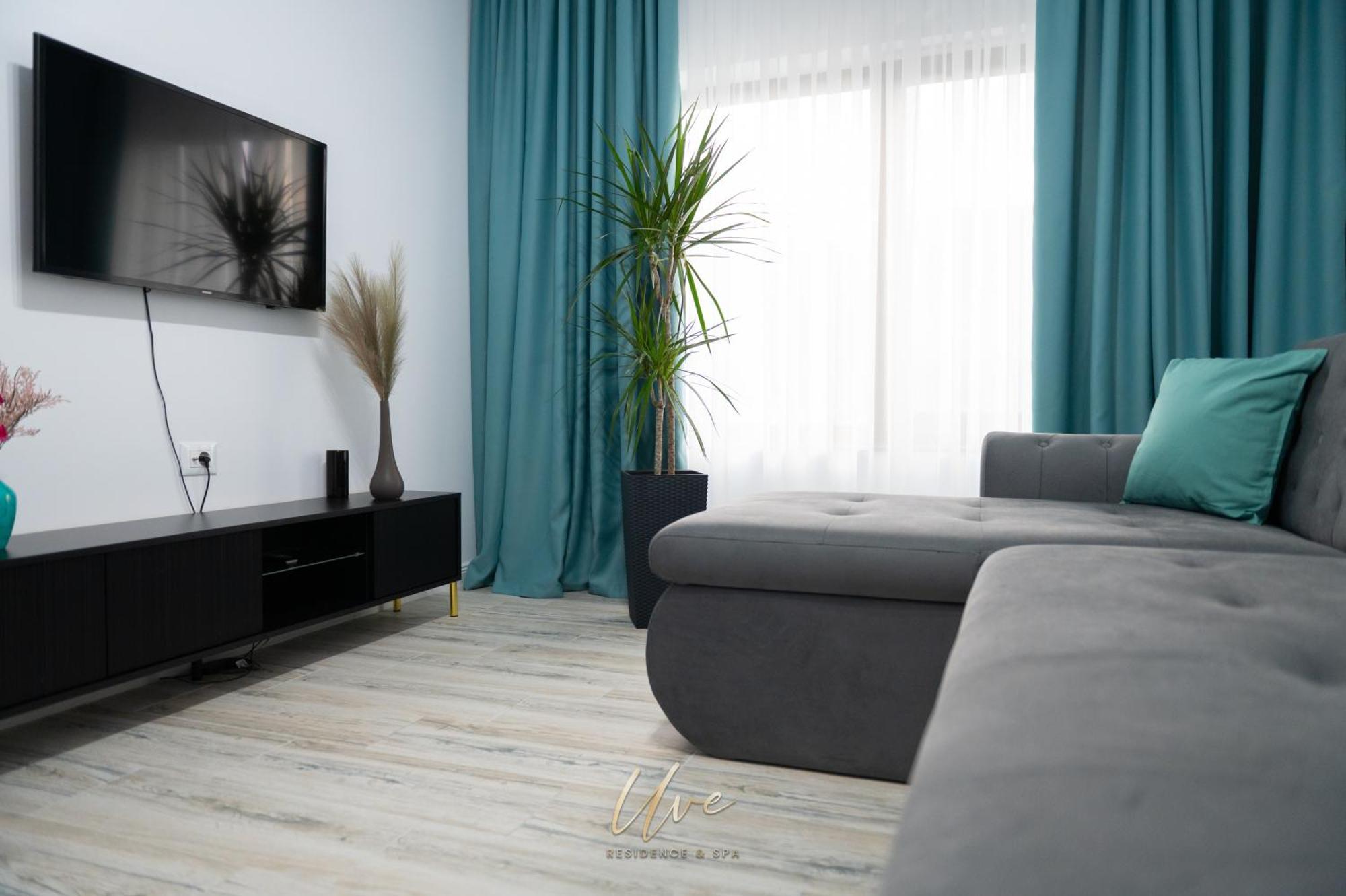 Uve Residence & Spa П'ятра-Нямц Екстер'єр фото