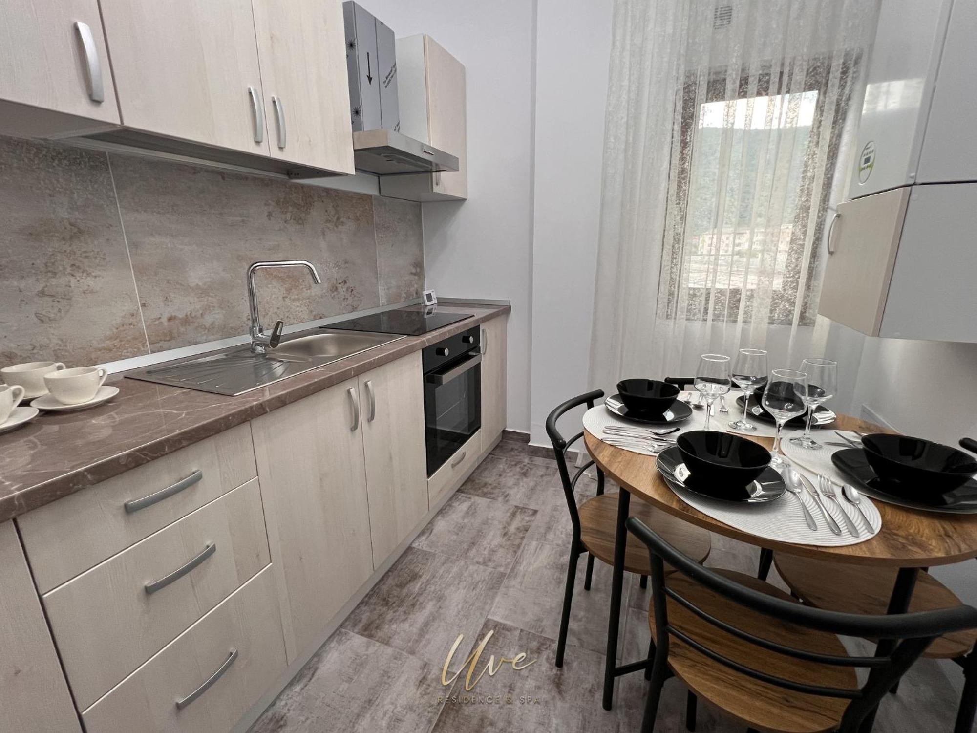 Uve Residence & Spa П'ятра-Нямц Екстер'єр фото